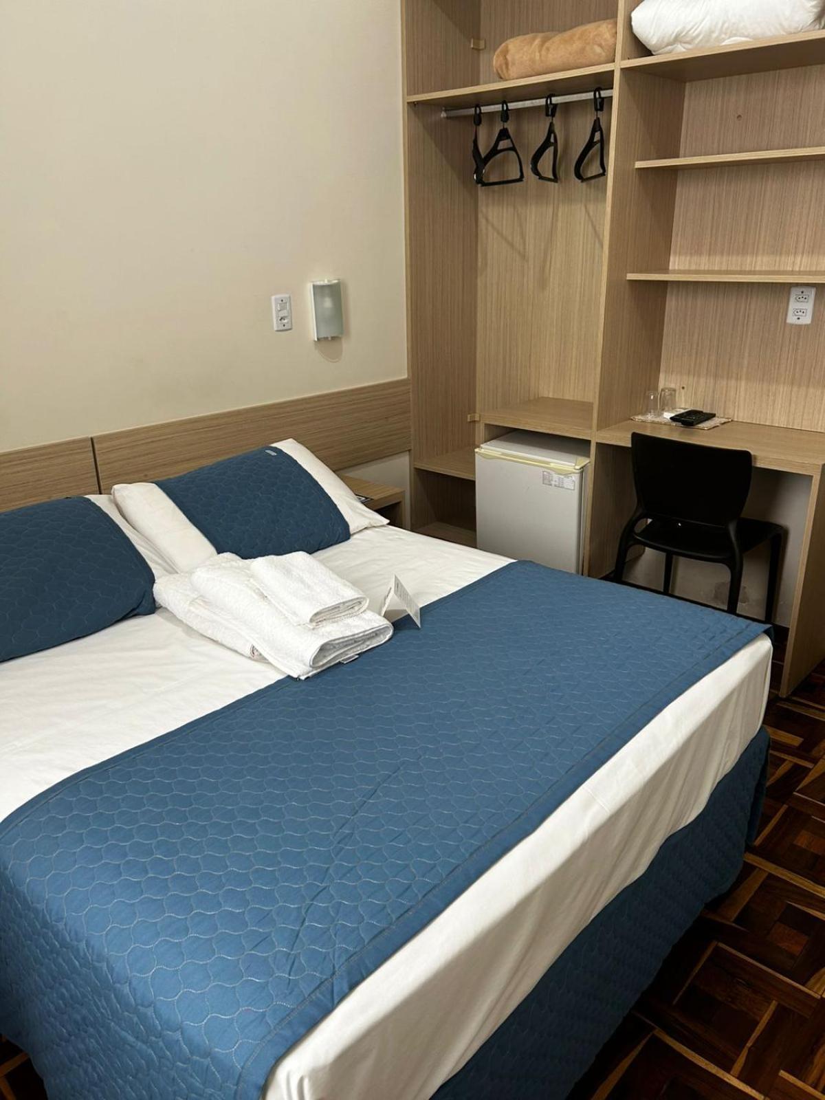 Barlos Hotel อุรุกวัยยานา ภายนอก รูปภาพ